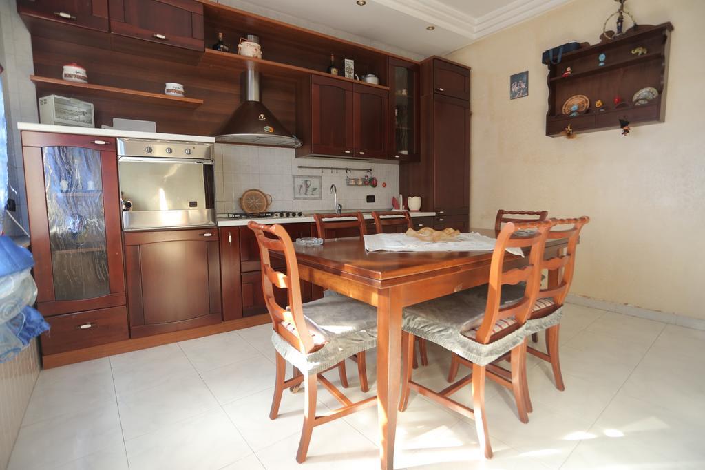 Casa Toto' Apartment Napoli Ngoại thất bức ảnh