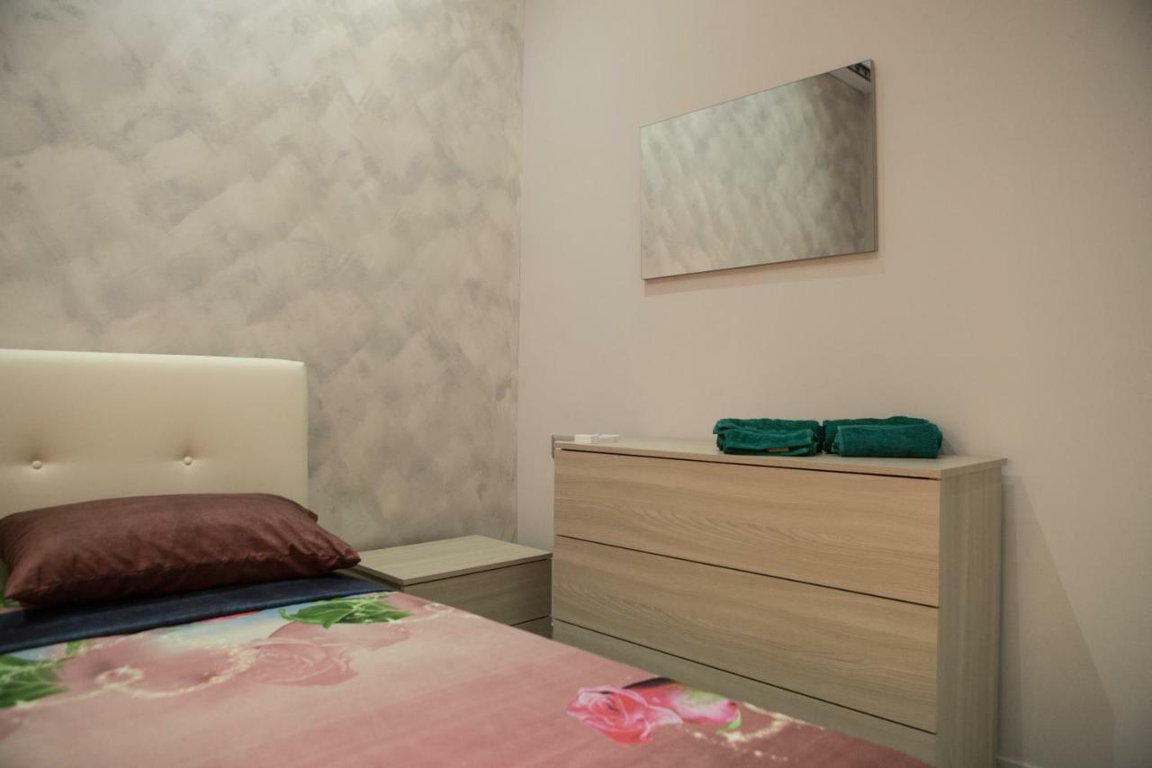 Casa Toto' Apartment Napoli Ngoại thất bức ảnh